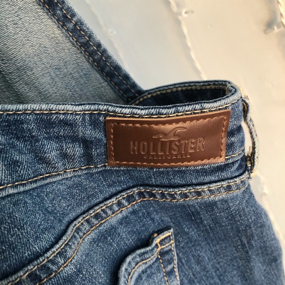 Hollister | Boyfriend Overalls Distressed - Picture 8 of 10